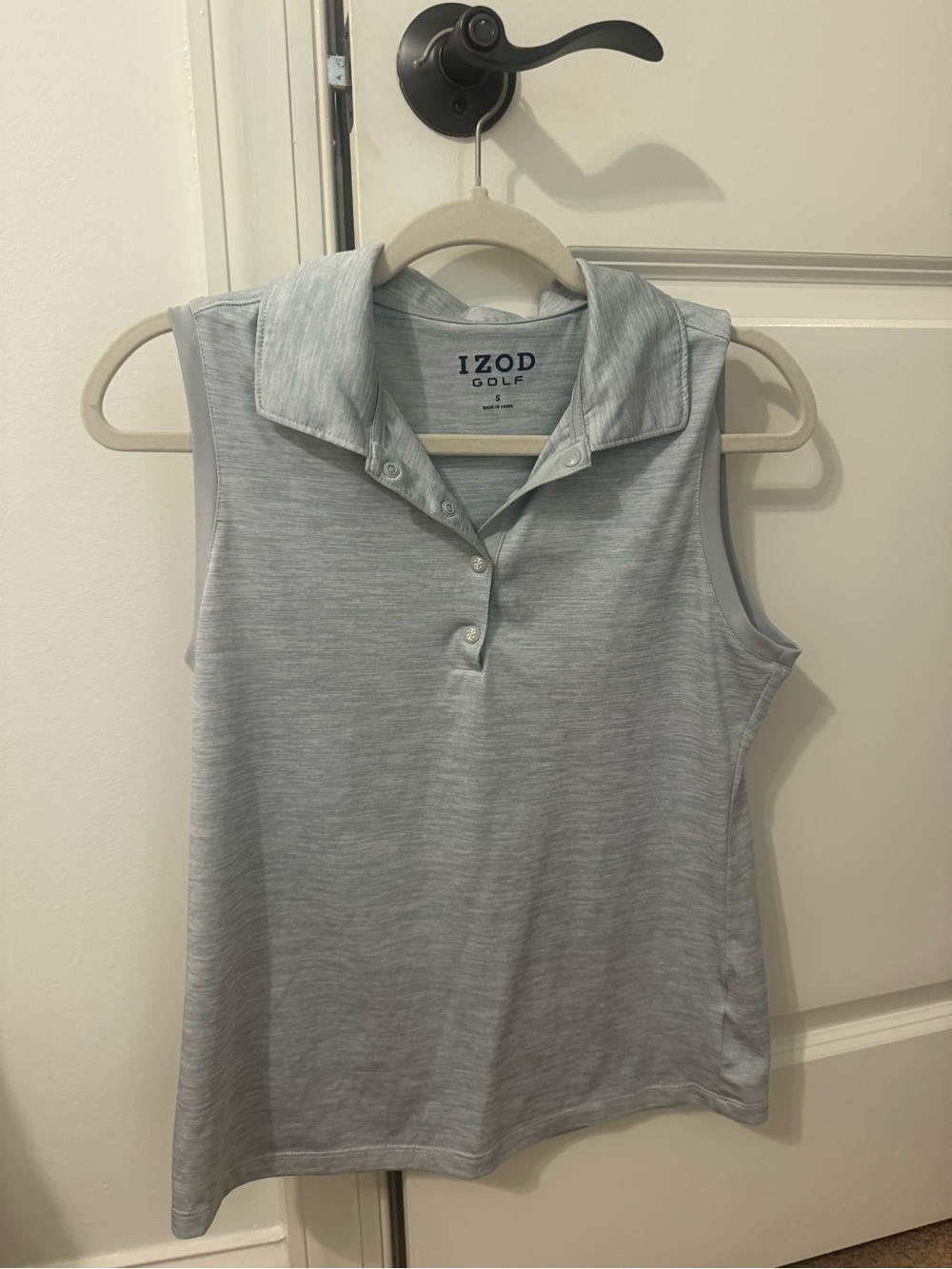 IZOD Golf Sleeveless Polo in Light Blue Heather
